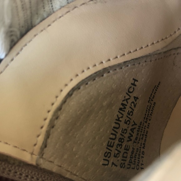 Kenneth Cole size 7.5 booties leopard print - Picture 2 of 4